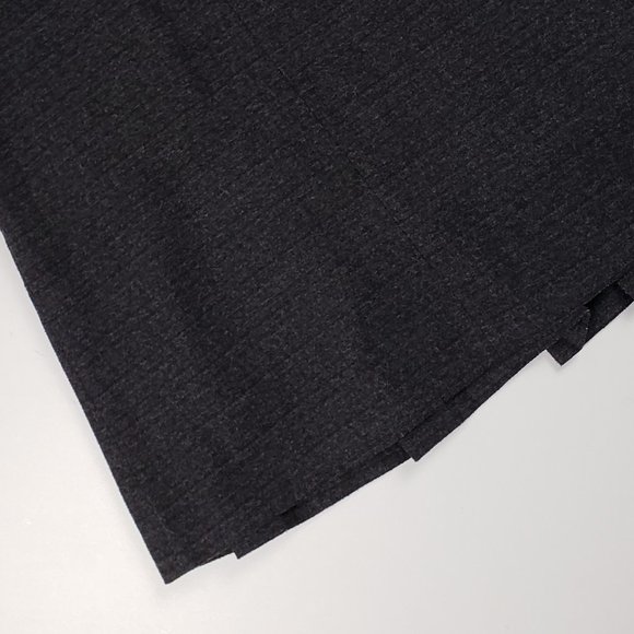 Quianjiame Grey Pleated Skirt Size S - Picture 7 of 8